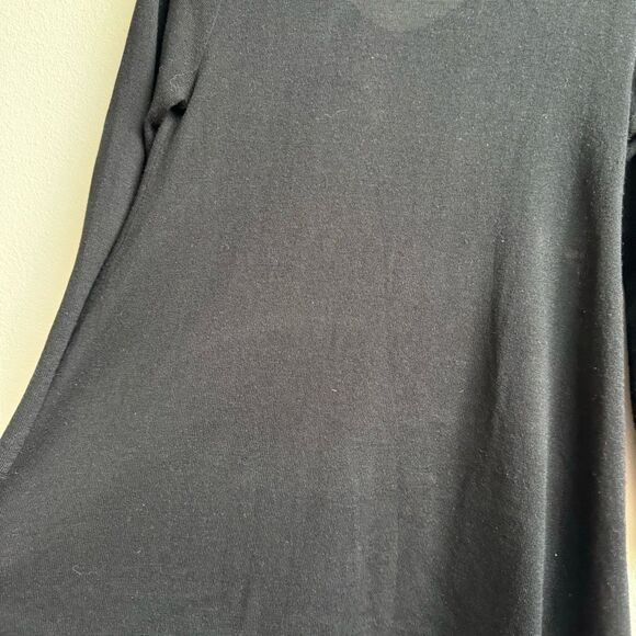Babette 85% Silk 15% Cashmere Black V Neck Relaxed Sweater Size XS Petite - Picture 6 of 7